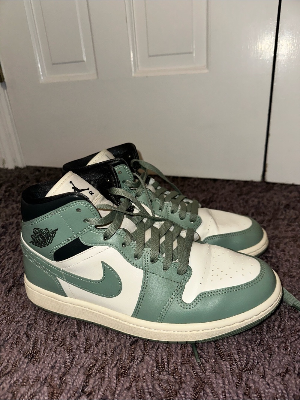 Jordan Women’s Mid Sneakers - White & Sage Green